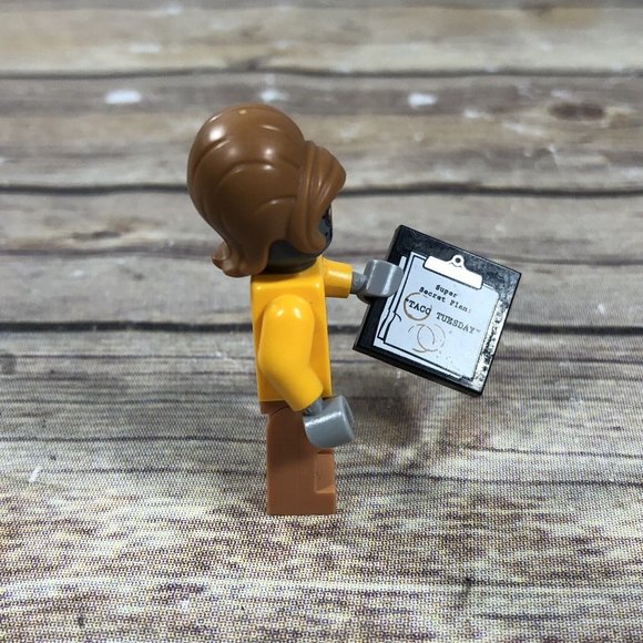 LEGO Movie Velma CMF Collectible Minifigure COMPLETE Free Shipping - Picture 5 of 8